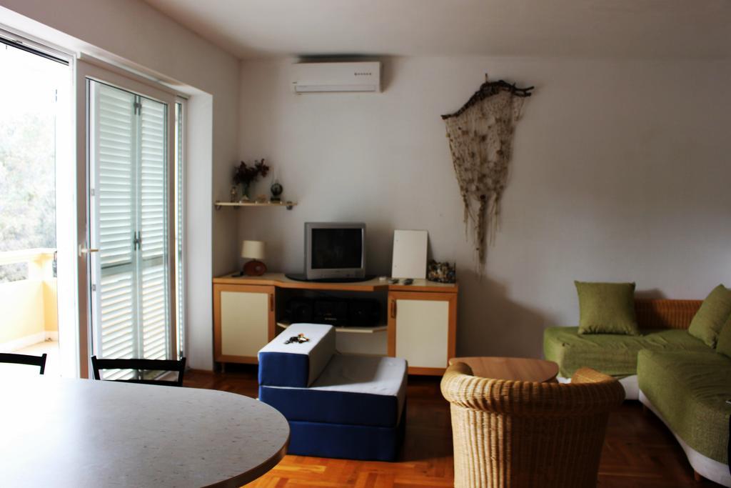 Babe Beach Apartment Novalja Exterior photo